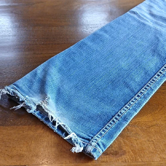 BKE Denim Starlite Blue Flare & Wide Leg Jeans with Distressed Details - Picture 15 of 15